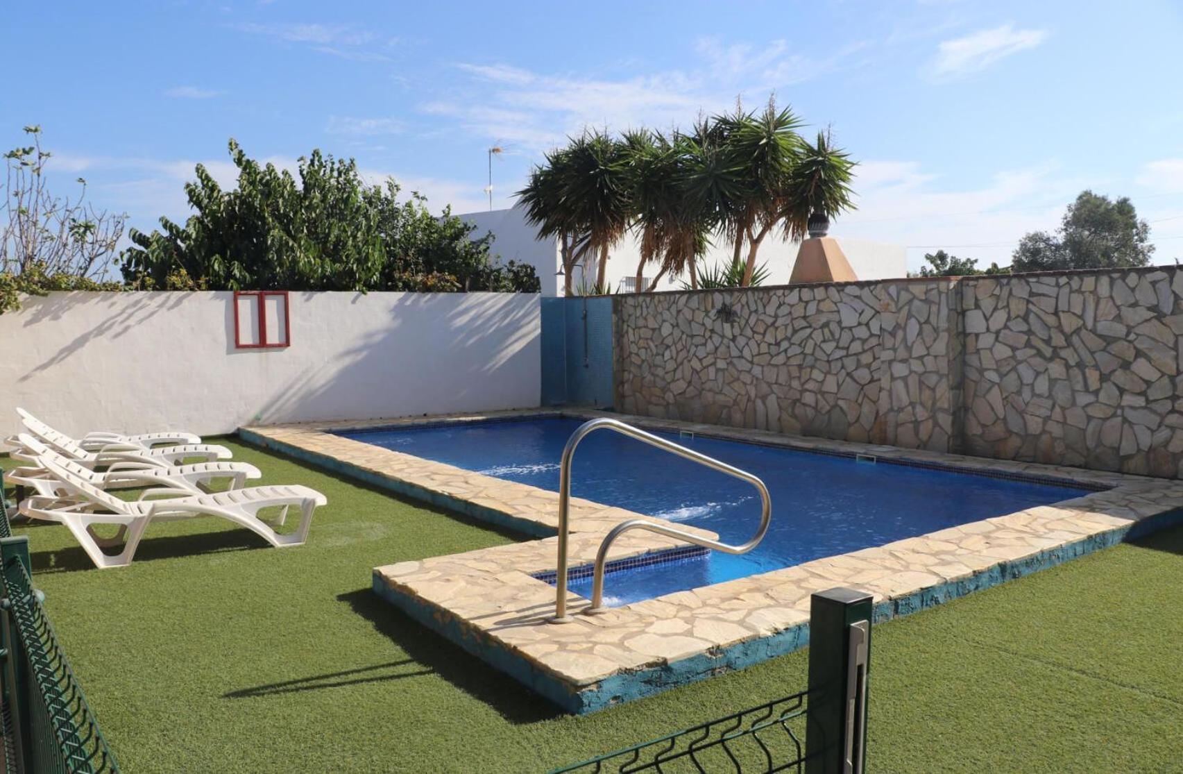 Apartamento en Conil con piscina Conil De La Frontera Exterior foto