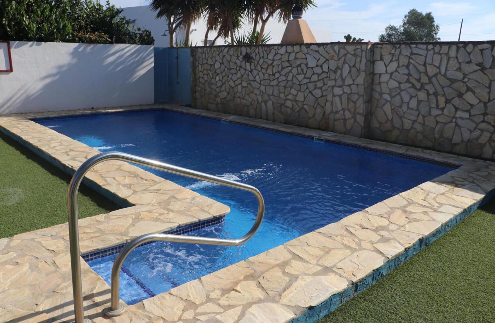 Apartamento en Conil con piscina Conil De La Frontera Exterior foto