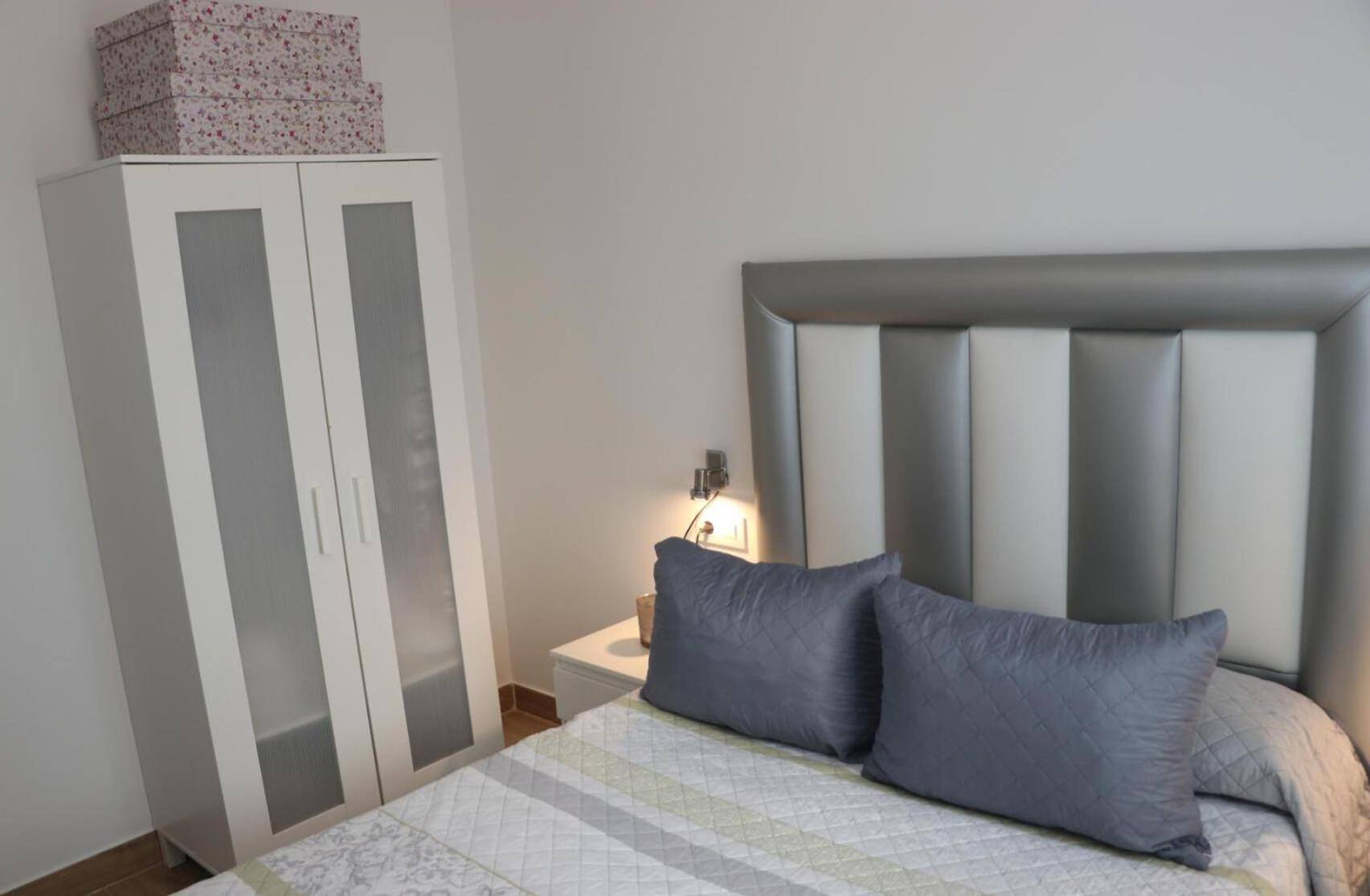 Apartamento en Conil con piscina Conil De La Frontera Exterior foto